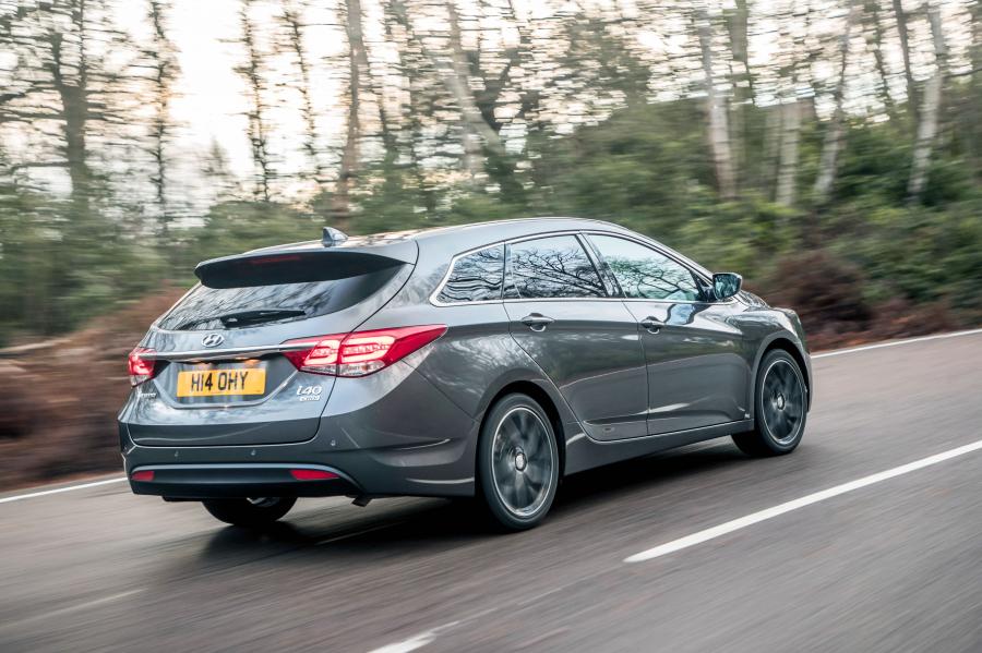  Hyundai i40 Tourer 2019 года  (UK) (фото 28 из 40)